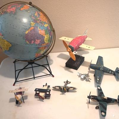 Planes And Globe 