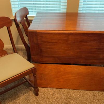Vintage Drop Leaf Table With Leaf And Three Chairs