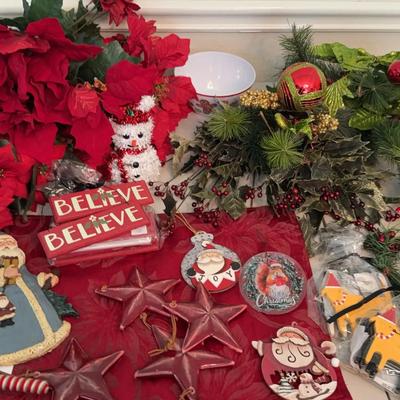 Holiday Floral Decor