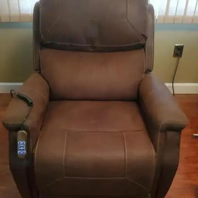 Lift Recliner 