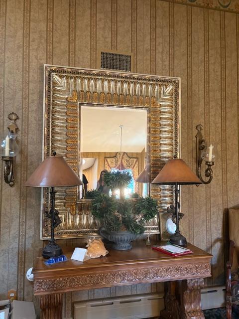 Sale Photo Thumbnail #97