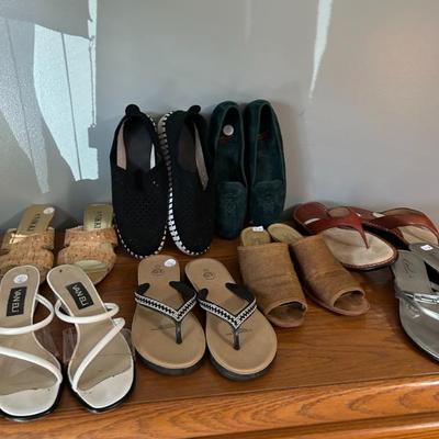 Sale Photo Thumbnail #544