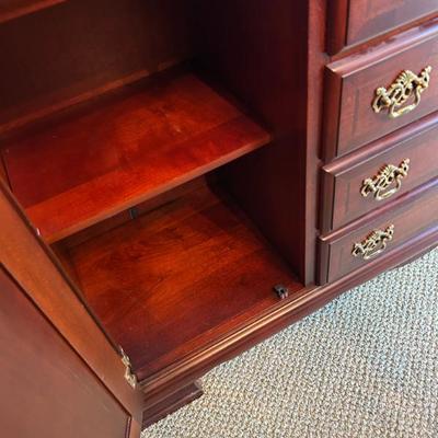 Sale Photo Thumbnail #401