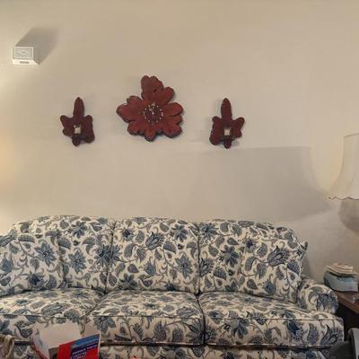 Sale Photo Thumbnail #79: Couch