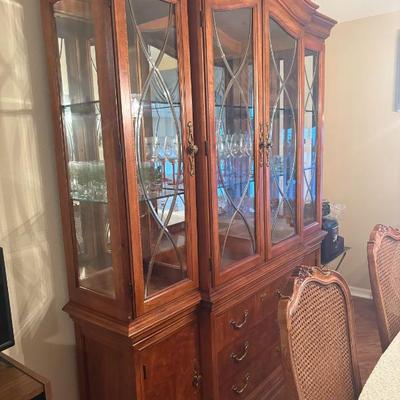 Sale Photo Thumbnail #75: Hutch