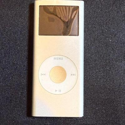 Apple iPod Nano A1199 – Early Model, Compact & Iconic
