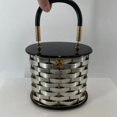 Sale Photo Thumbnail #126