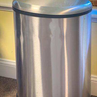 25" Step-Lever Trash Can