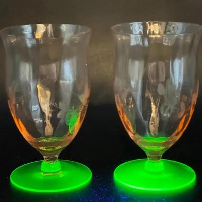 (2) Weston Floral Cut Tumblers