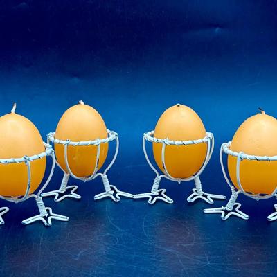 (4) Wire Egg Holders 