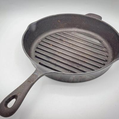 Cast Iron Searing Skillet