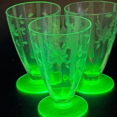 (3) Vintage UV Reactive Green Glowing Glass Cups
