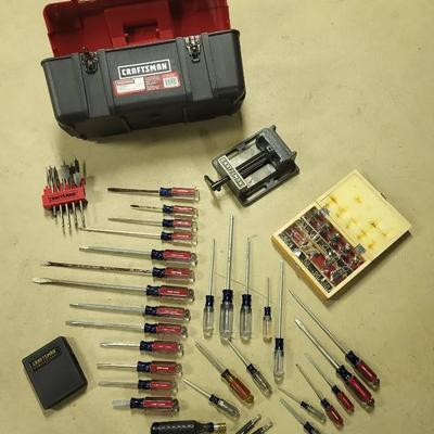Craftsman Screwdrivers + (B)