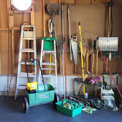 Home & Garden Lot (G)