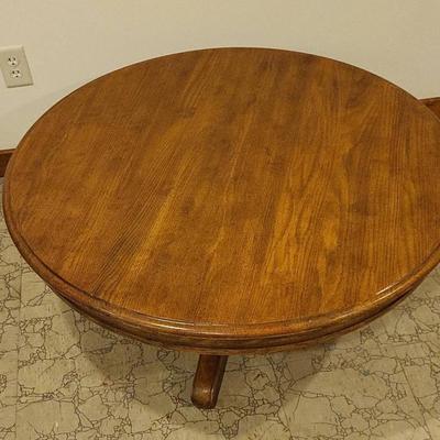 Round Coffee Table (RR)