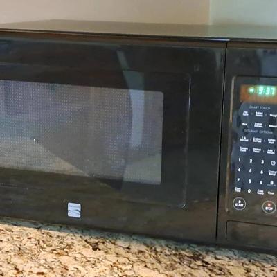 Kenmore Microwave (K)