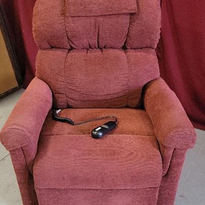 Golden Technologies Lift Chair