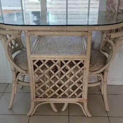 Vintage Honeymoon Bistro Set
