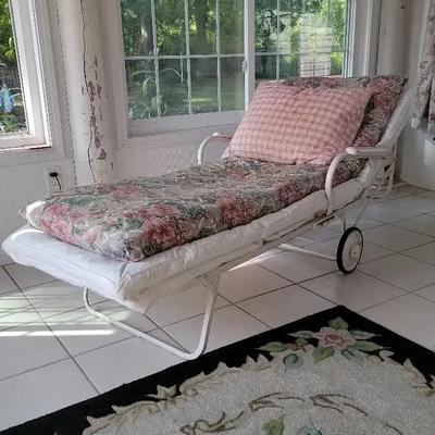 Vintage Chaise Lounge