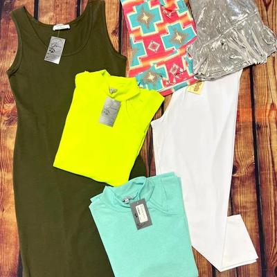“Zenana” “A Walk In the Park” & Colorful Clothing