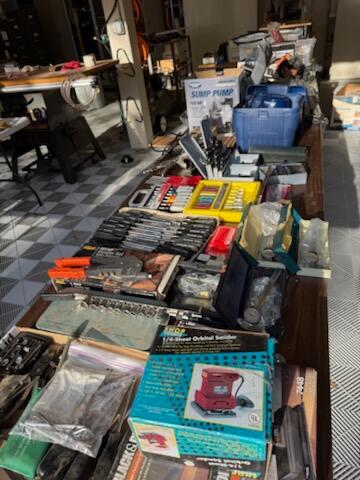 Sale Photo Thumbnail #70