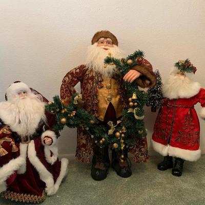 Santa Statues