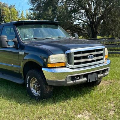 $10,000 OBO
One Owner.  
1999 FORD F-250 SUPER 
DUTY LARIAT
4 DOOR EXTENDED CAB PICKUP
7.3L V8 F DIESEL
REAR WHEEL DRIVE W/ 4X4
Approx....