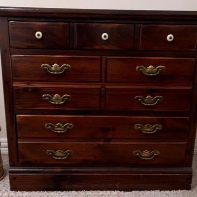 BJ401 3 Drawer Chest