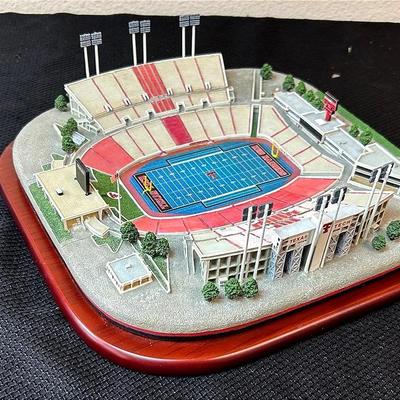 BJ150 10” Model Of Jones Stadium, Texas Tech Red Raiders!!