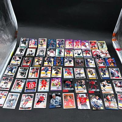 BJ336 NHL Trading Cards - 1990’S & Up