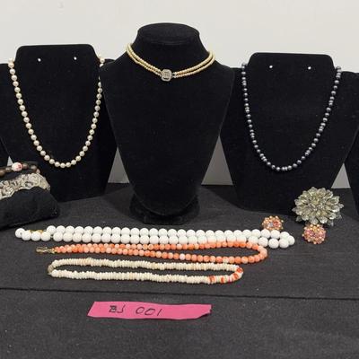 BJ001 Monet White Beaded Necklace And More 