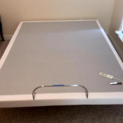 BJ404 Adjustable Bedframe