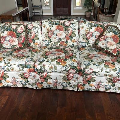 BJ206 Floral Sofa Couch With Matching Pillows