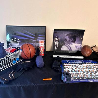 BJ164 1989 Dallas Cowboys, Randy Moss Poster & More