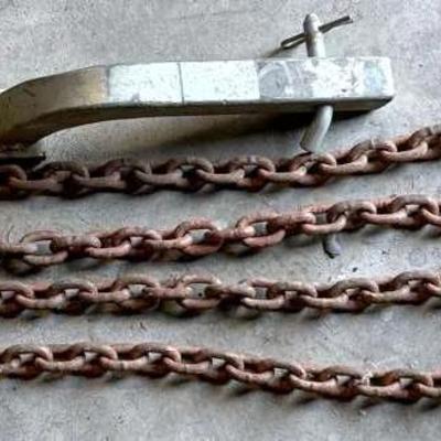 Tow Bar With Chain