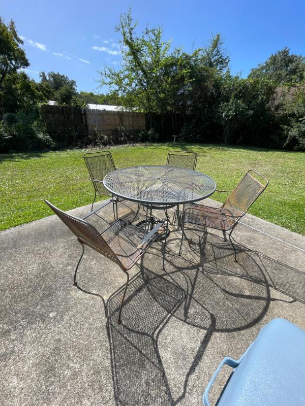 Sale Photo Thumbnail #56: outdoor furniture