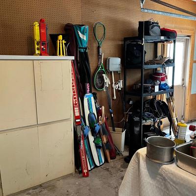 Sale Photo Thumbnail #7: Garage-Patio Clean Out