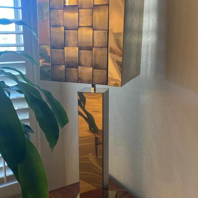 Gild Finish Lamp With A Weave Pattern Lamp Shade