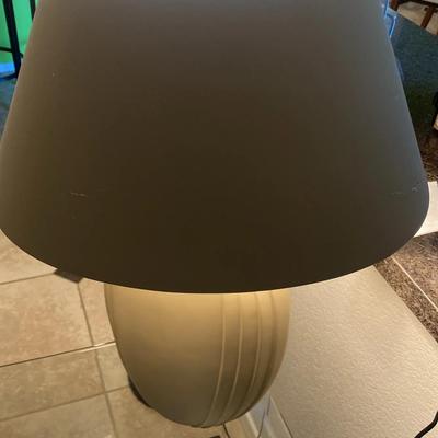 Neutral Colored Single Lamp