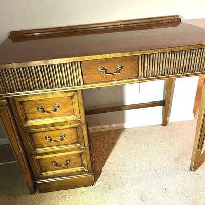 Accents and Detailed Wooden Desk with 3 Drawers with Desk Lamp & Power Strip