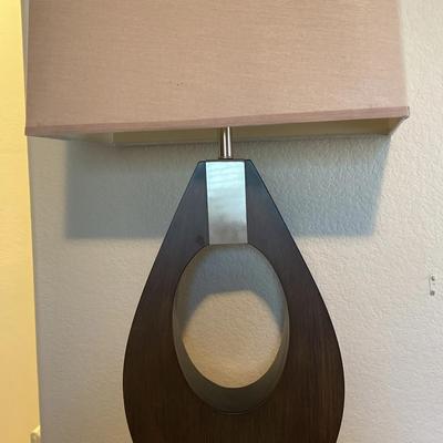 Decorative Lamp With Shade