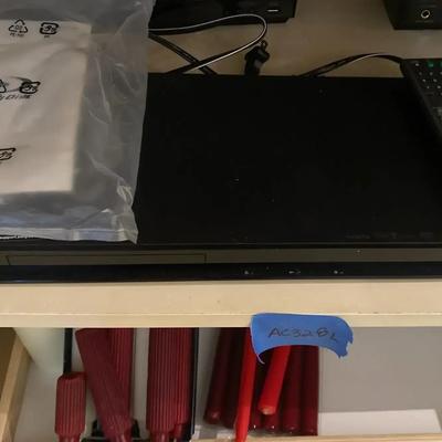 Sony Blu Ray Disc/DVD player With Remote Audio And Video Connections And Instructions
