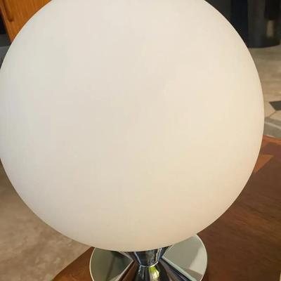 Unique Sphere Shaped Lamp With A Silver Base - Works!