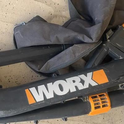 Worx Electric Blower With Bagger Attachment