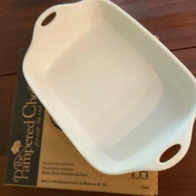 Pampered Chef Med Round Pizza Stone And Corning Ware Rectangle Baking - Lasagna Dish 