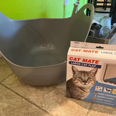 Cat Litter Genie & Cat Mate Large Cat Flap