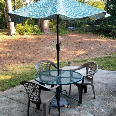 Outdoor Patio Table with Umbrella & Plastic Chairs