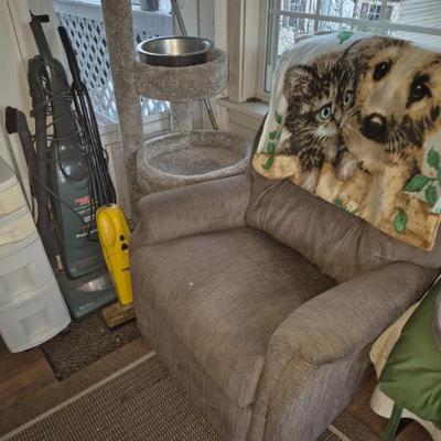 Sale Photo Thumbnail #269