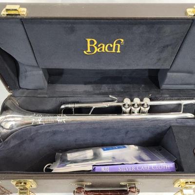 Sale Photo Thumbnail #22: Bach trumpet