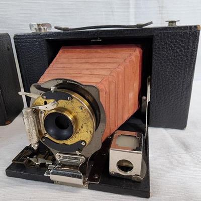 Sale Photo Thumbnail #3: antique Brownie camera